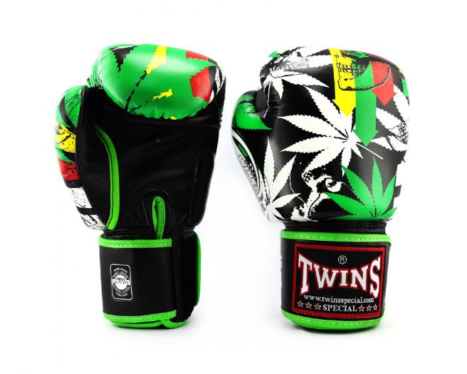 Boxing Gloves Boxing Gloves